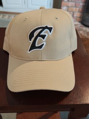 Richardson "E" Medium/Large